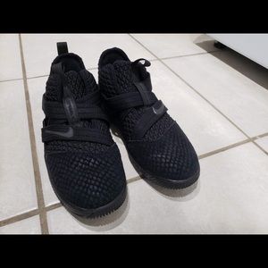 Nike Lebron Soldier XII SFG Kids